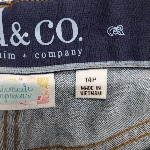 3801 Size 14p Upcycled Denim & Company Flare Leg high rise Jeans. - Picture 4 of 5